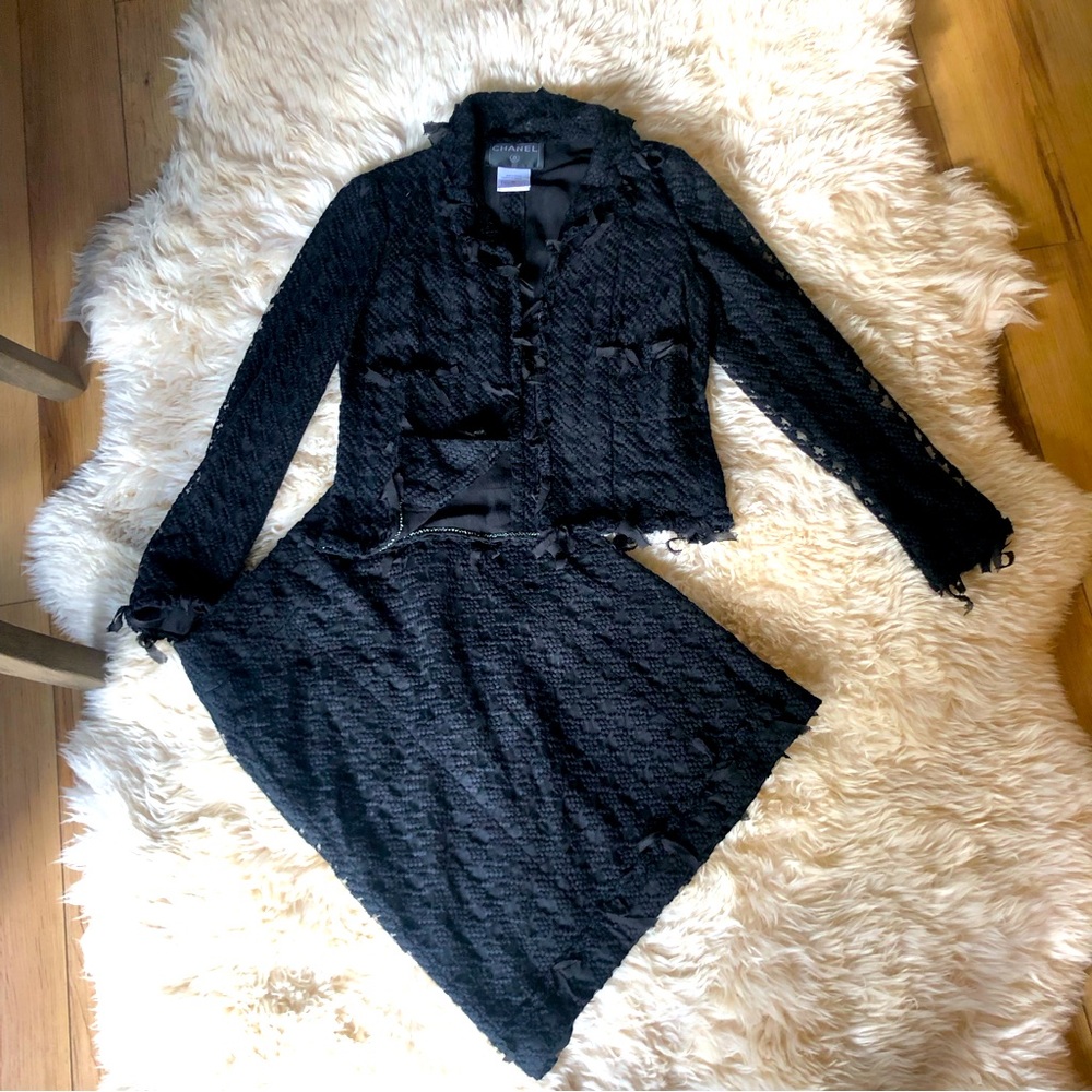 Chanel 05C black mesh lace jacket skirt suit 36
